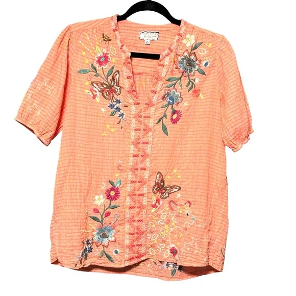 JOHNNY WAS Olinda Puff Sleeve Effortless Embroidered Lightweight Floral Blouse - Picture 3 of 13